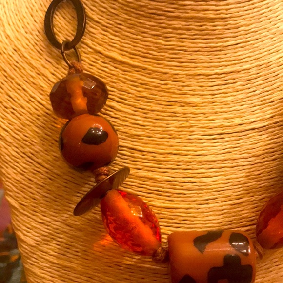 Nine West animal print earth tone beaded necklace - Picture 4 of 6